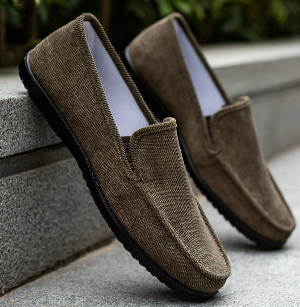 Women’s Plus Size Fashion Shoes
